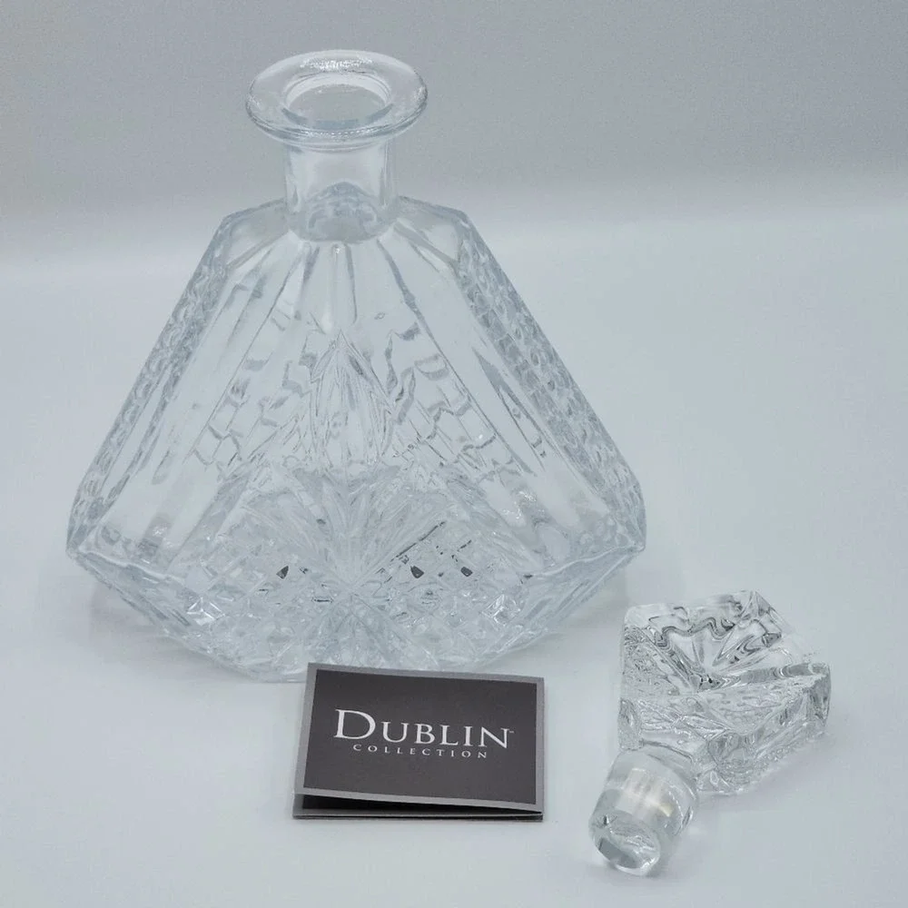Godinger Liquor Decanter Triangular Dublin Collection 610ml